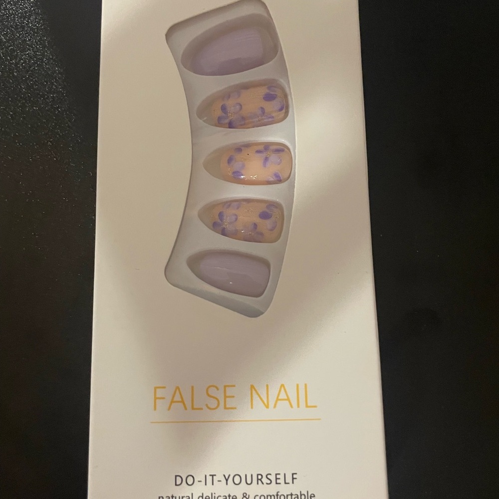 Purple and Cream False Nail Set